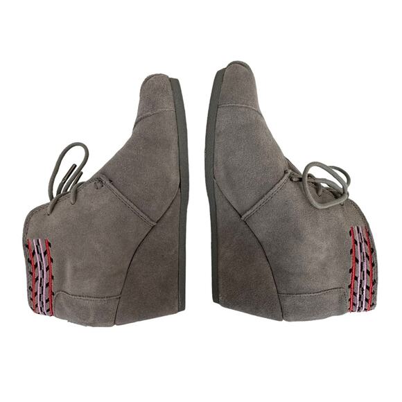 Toms | Size 7.5 Wedge Suede Embroidered Bootie Lace Up Desert Grey Southwestern - Picture 9 of 9